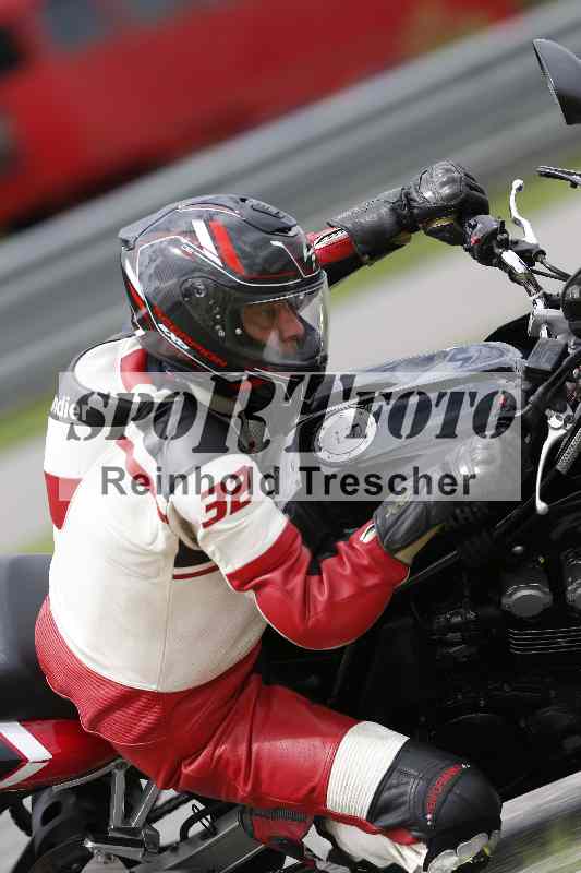 Archiv-2025/39 03.08.2025 TIMMOT ADR/Gruppe B/321